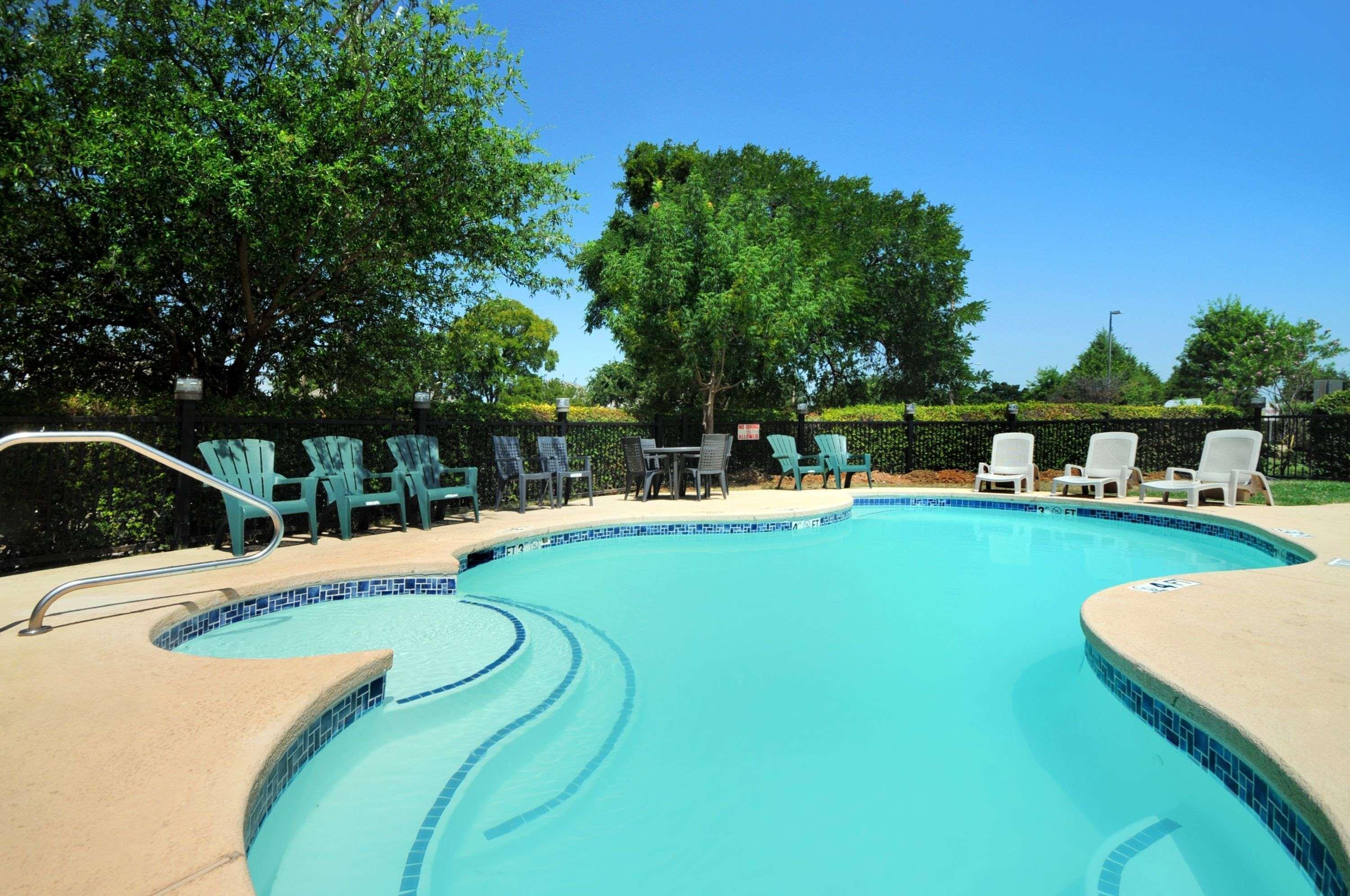 Travelodge By Wyndham Arlington/Dallas Area Удобства фото